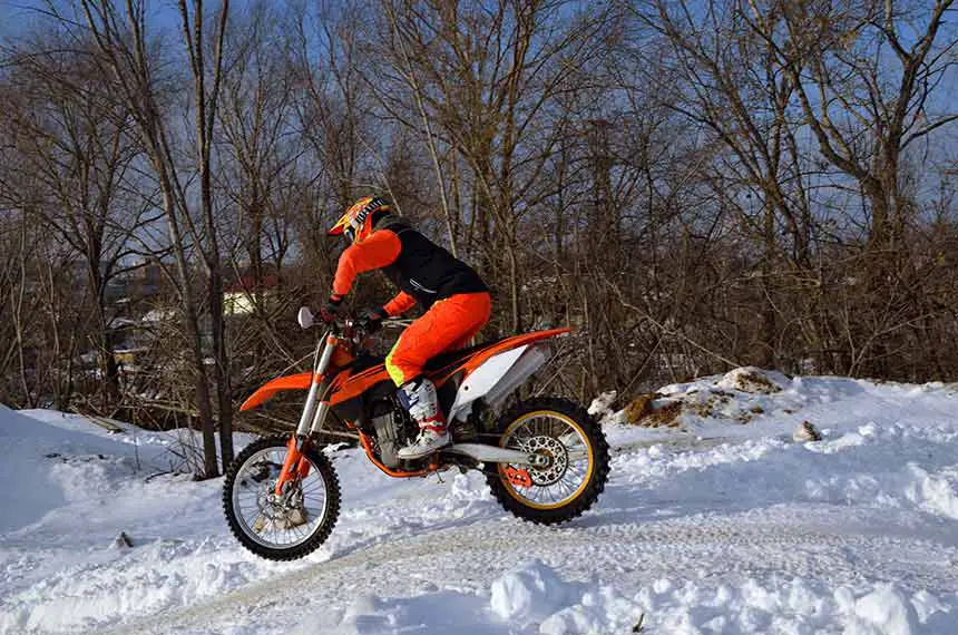 How To Winterize a Dirt Bike in Easy Two Steps